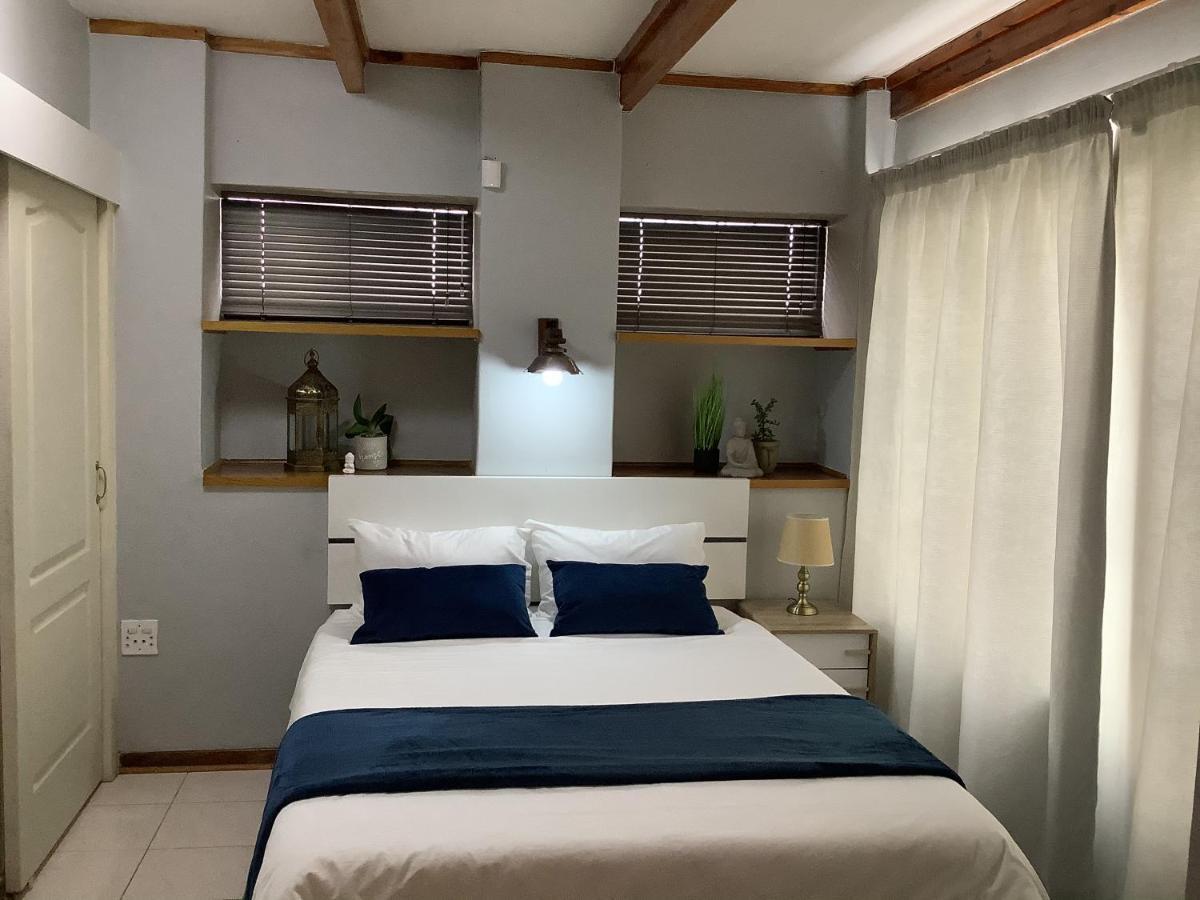 Impala Suite -Entire Unit- 2 Bedroom With 1 Ensuite Bathroom Ladysmith Exterior foto